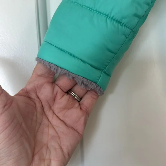 THE NORTH FACE Reversible Mossbud Swirl Insulated Jacket teal size 12/18 - Picture 4 of 11